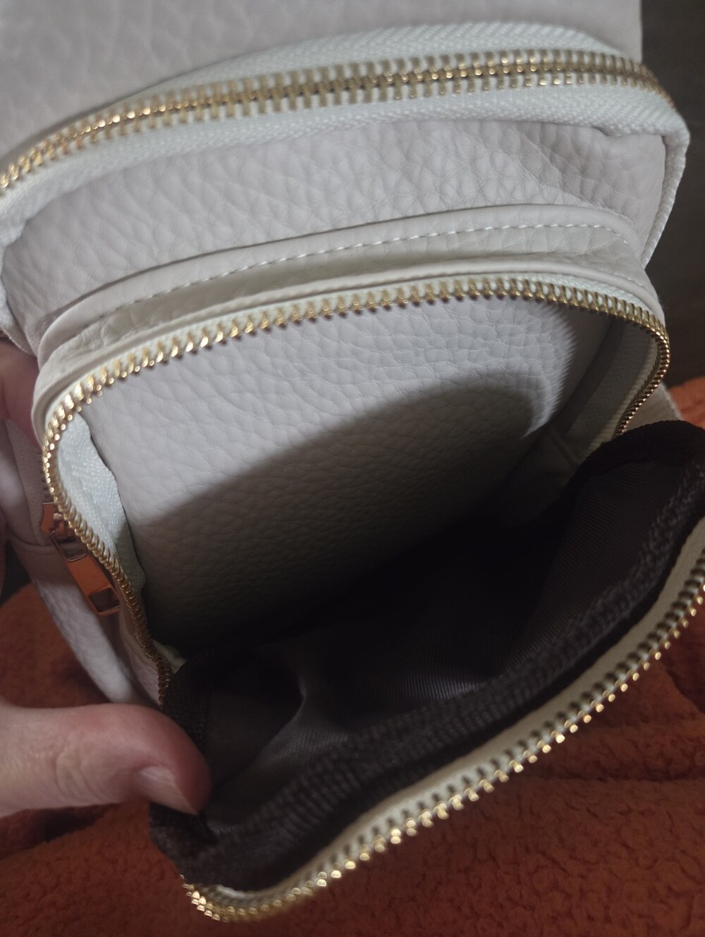 Crossbody Beige Bag - Brand New! - Picture 8 of 9